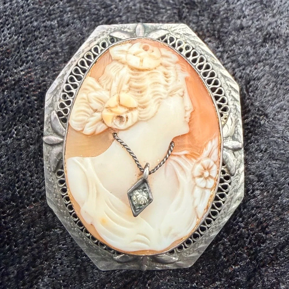 Vintage Sterling Silver Habille Shell Cameo Brooch Pin 1.45